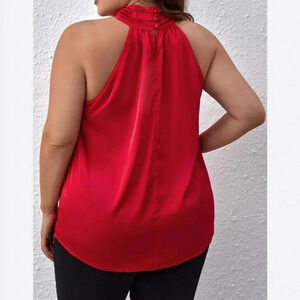 THE LIMITED Women's Solid Red Halter Top Size Medium